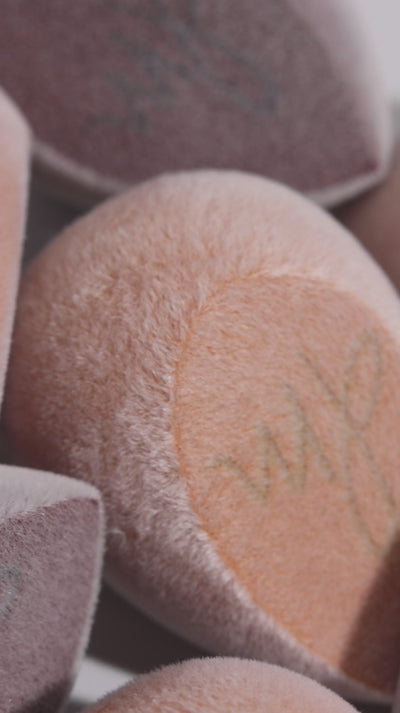 Danessa Myricks Beauty Yummy Skin Microfiber Velvet Sponge Makeup Sponge